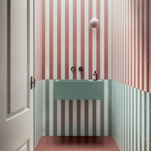 FOREVER COLOR MATTE FINISH RED 20X20cm 10mm R10 - CIR 1093949